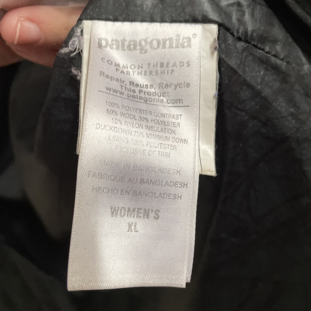 Patagonia Recycled Duck Quilted Down Hooded Coat Carbon Green 28075 Woman's XL - Picture 8 of 9